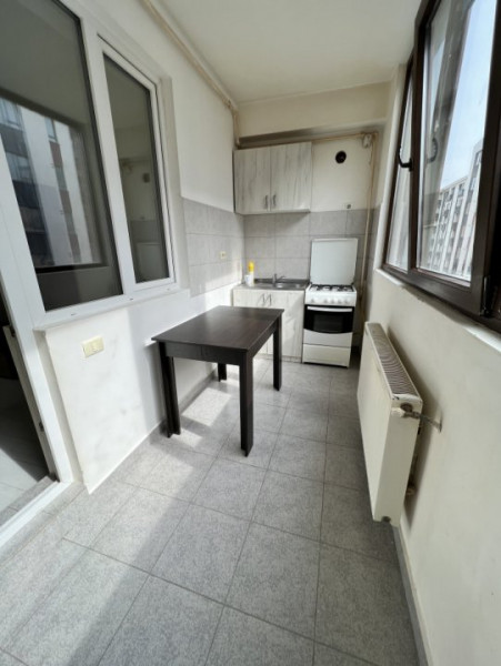 2 Camere mobilat utilat Militari Residence