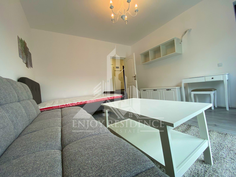 Garsoniera modernă Plaza Residence 4  Lujerului 
