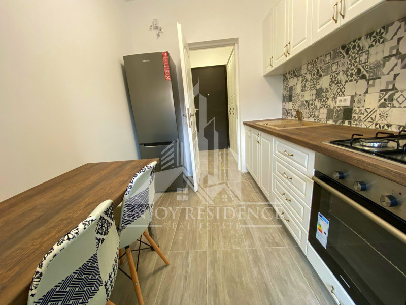 Garsoniera modernă Plaza Residence 4  Lujerului 