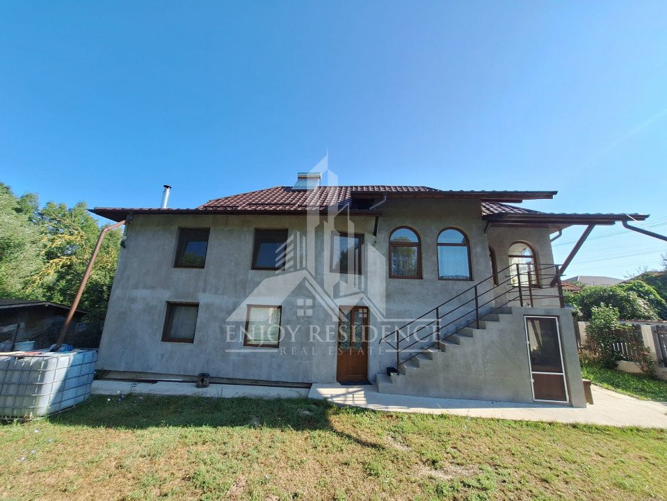 Casa de Vacanta Superba 168 mp, 3 Camere, Malu cu flori, Capu Coastei,