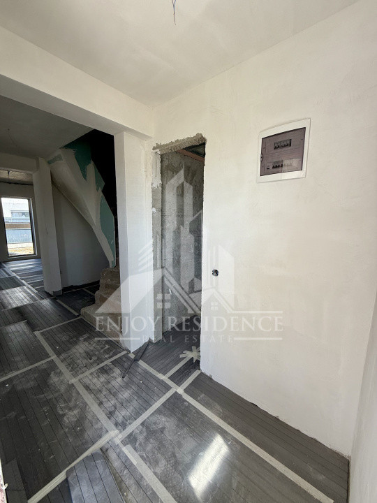 PROMOTIE! Ansamblu vile 2025, curte 220mp, finisaje premium Otopeni