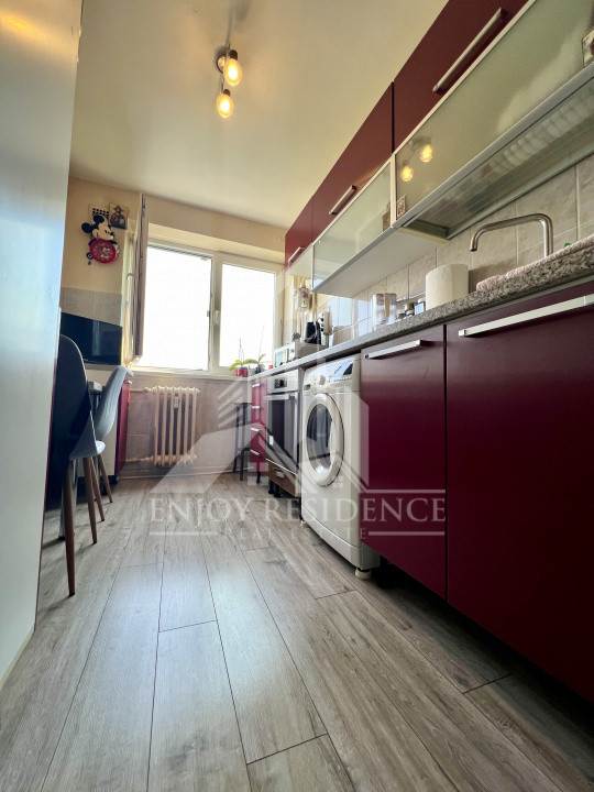 2 Camere decomandat MODERNIZAT | SUPER POZITIE | Metrou la 5 minute