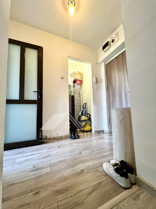 2 Camere decomandat MODERNIZAT | SUPER POZITIE | Metrou la 5 minute