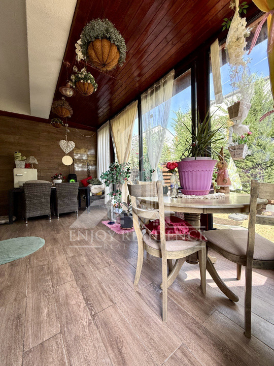 Vila SUPERBA 4 camere | Tunari | COMPLEX PRIVAT