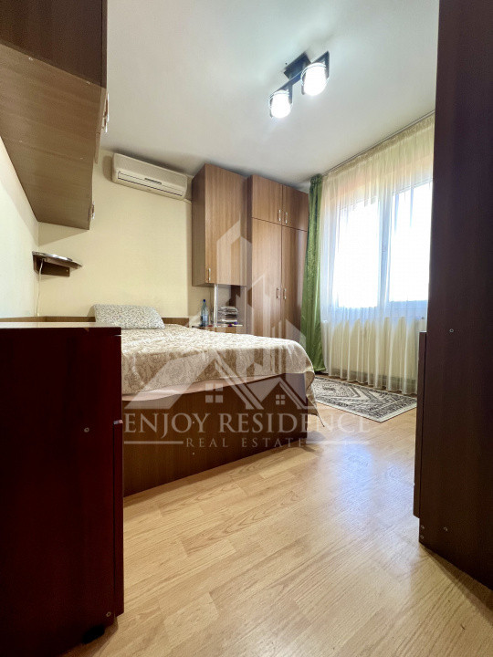 3 Camere Crangasi, 1986 REABILITAT, et. 6/8, mobilat/utilat