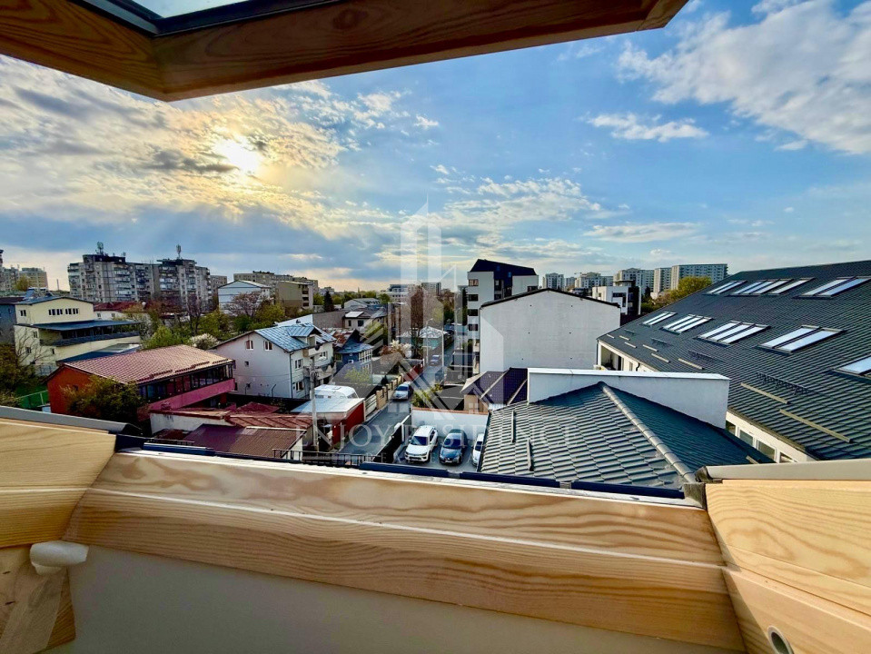 VEZI VIDEO! Studio 50 mp, vedere panoramica, Militari - Uverturii