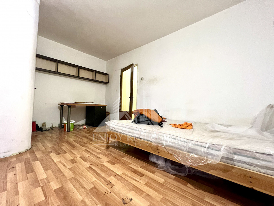 OCAZIE! Garsoniera decomandata | SUPER POZITIE | METROU GORJULUI 5 MINUTE