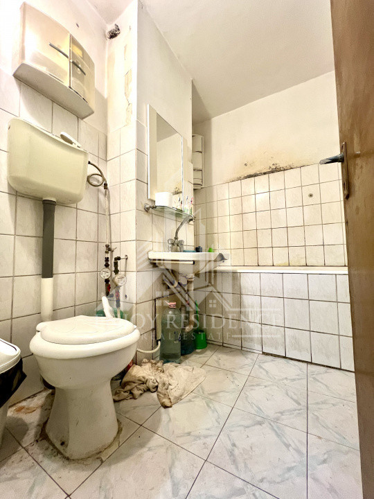 OCAZIE! Garsoniera decomandata | SUPER POZITIE | METROU GORJULUI 5 MINUTE