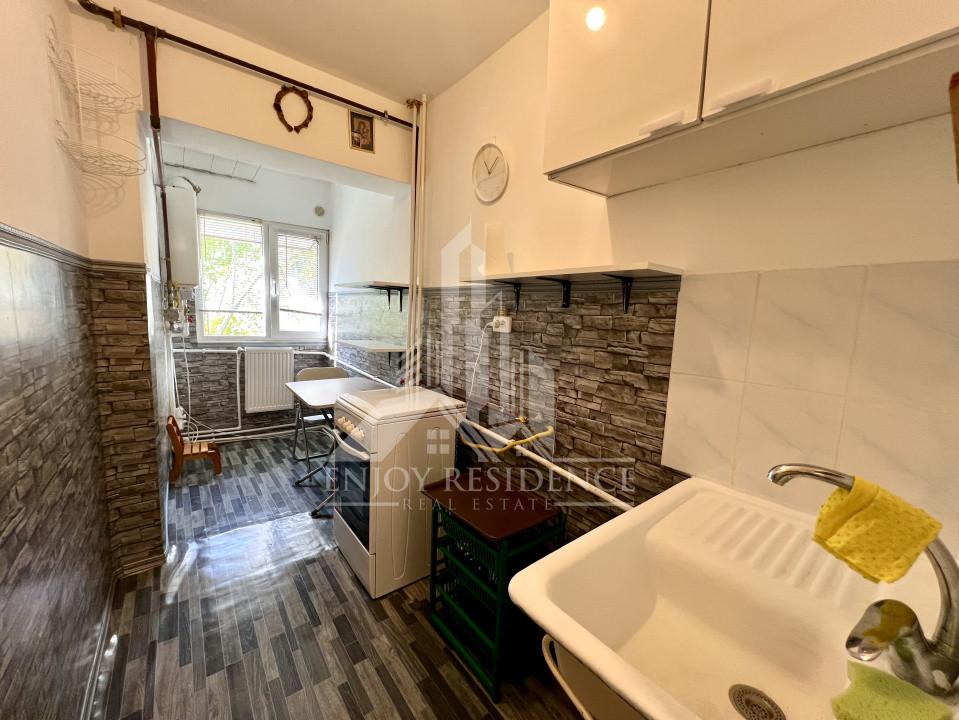 Garsoniera decomandata | CENTRALA PROPRIE 24 Kw | 5 MINUTE DE METROU