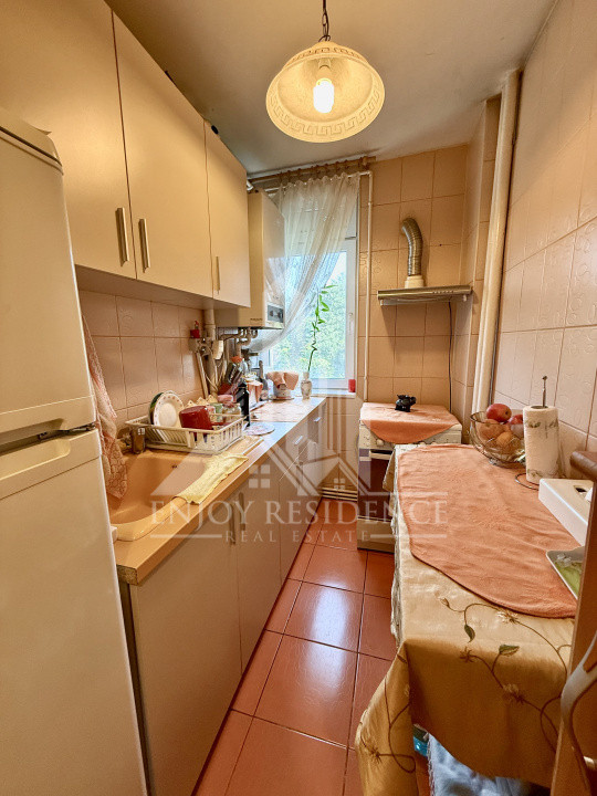 SUPER POZITIE! 2 camere Gara de Nord, centrala individuală, etaj 2