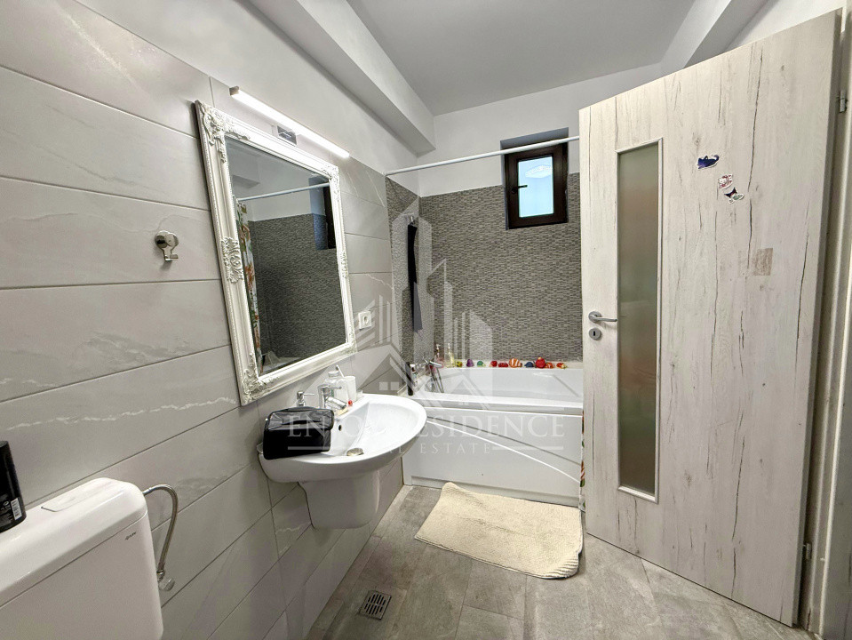 COMISION 0! Vila superba 6 camere + teren 330 mp mobilata Bragadiru