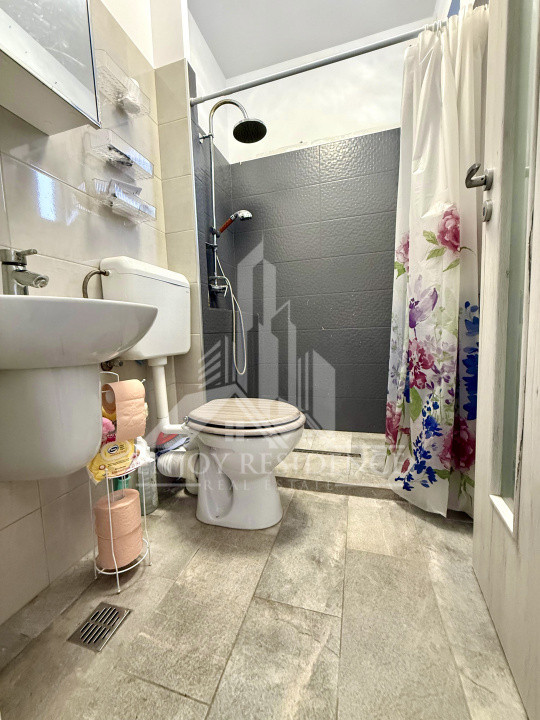 COMISION 0! Vila superba 6 camere + teren 330 mp mobilata Bragadiru