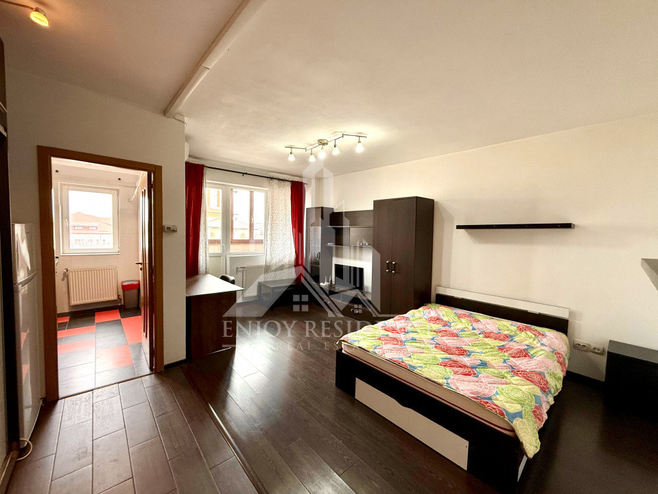 Garsoniera moderna | Etaj 3/5 | Centrala proprie | Berceni - Aparatorii Patriei