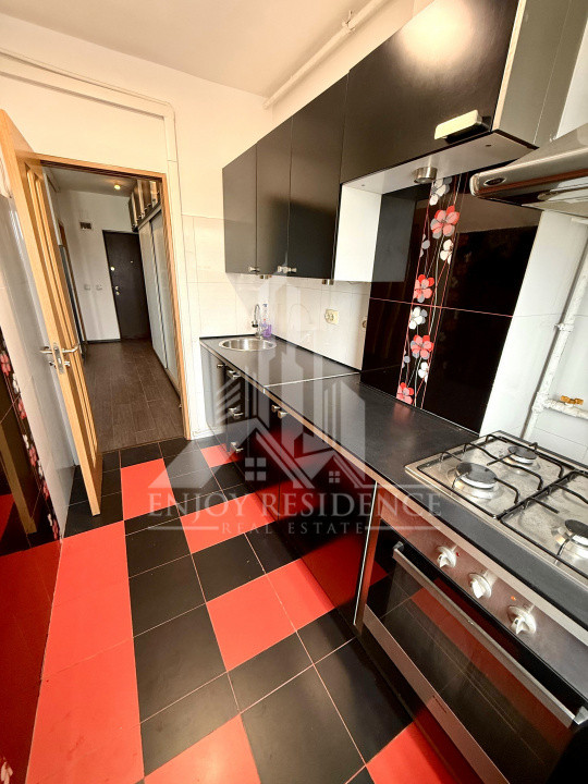 Garsoniera moderna | Etaj 3/5 | Centrala proprie | Berceni - Aparatorii Patriei