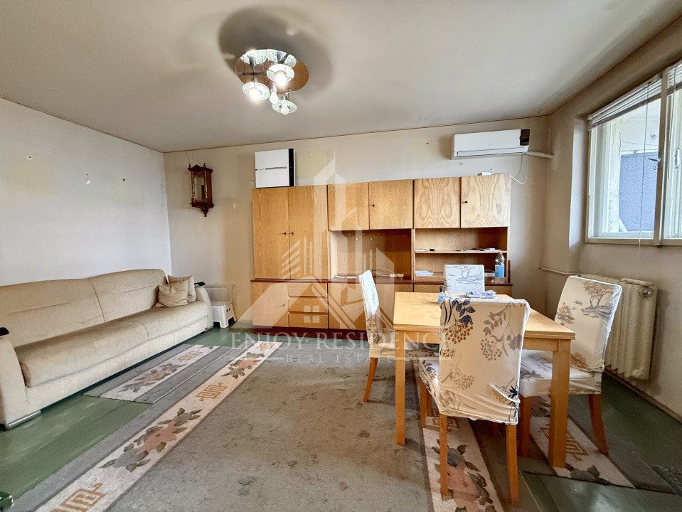 3 Camere circular | 6/10 | Metrou C-tin Brancusi la scara 