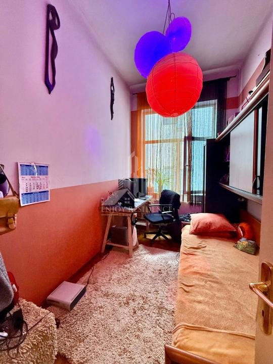 VEZI VIDEO! Casa 5 camere in Centru | 10 min Universitate 