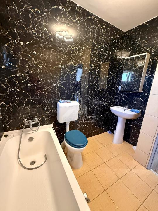 VEZI VIDEO! Vila cu 3 camere, 2 bai | P+M | Domnesti - Teghes